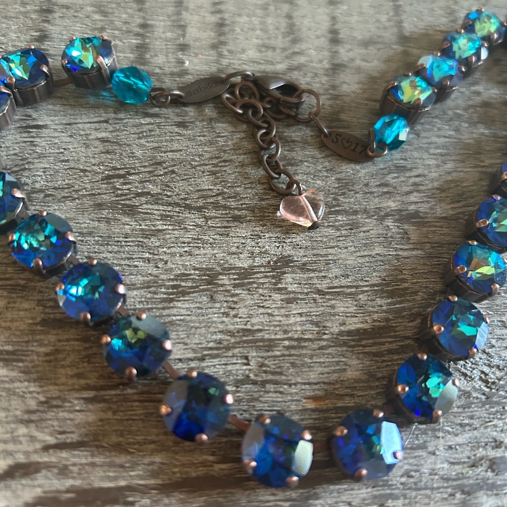 Authentic Sabika - Various colors and sizes